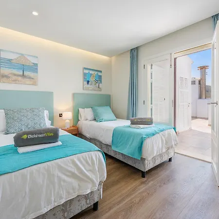 Vistamar Iv Apartment *